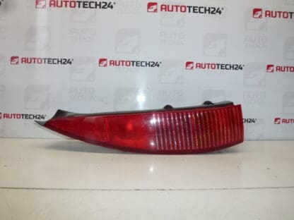 Lampa tylna dolna prawa Citroën C5 I i II Kombi 9637356480 6351P7